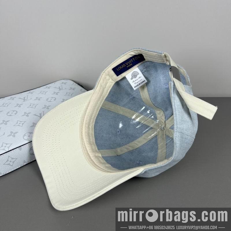 Replica LV cap dx19