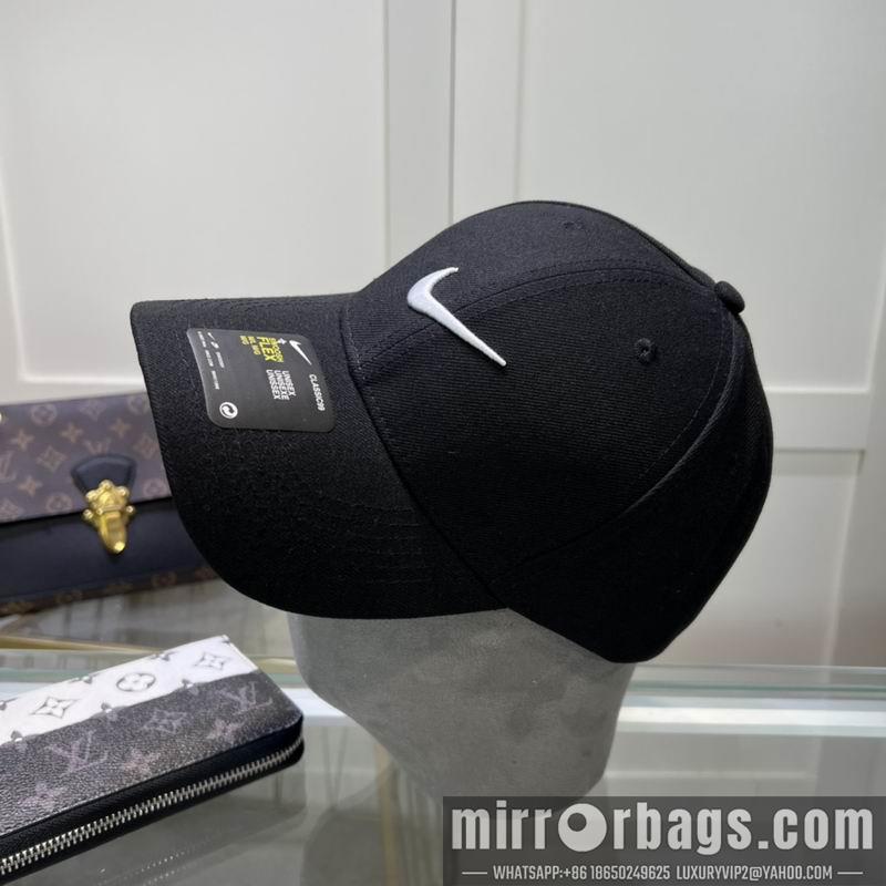Replica Nike cap dx07