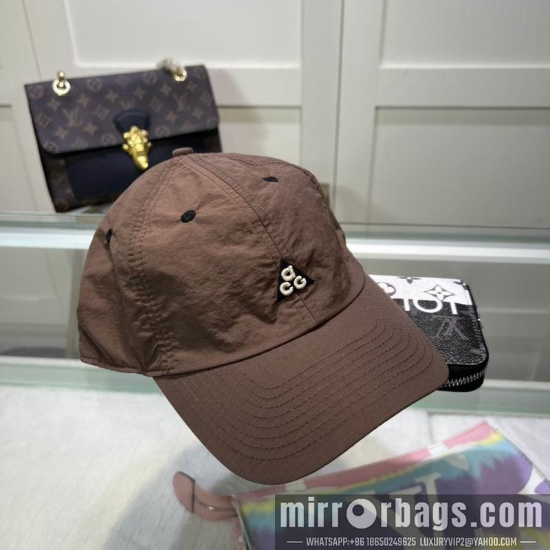 Replica Other cap dx17