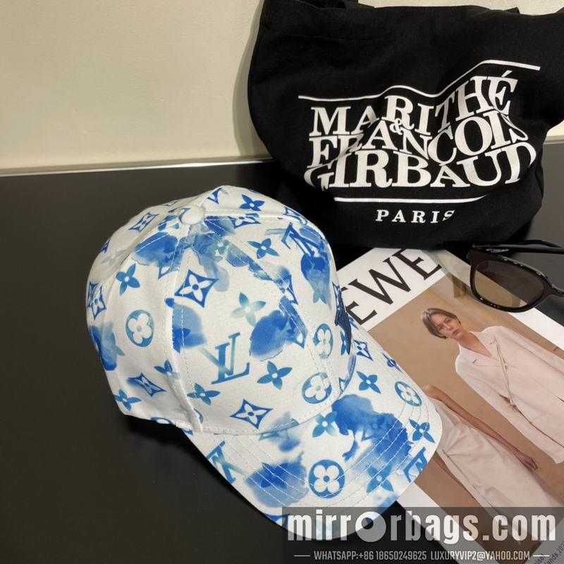 Replica LV cap 042804