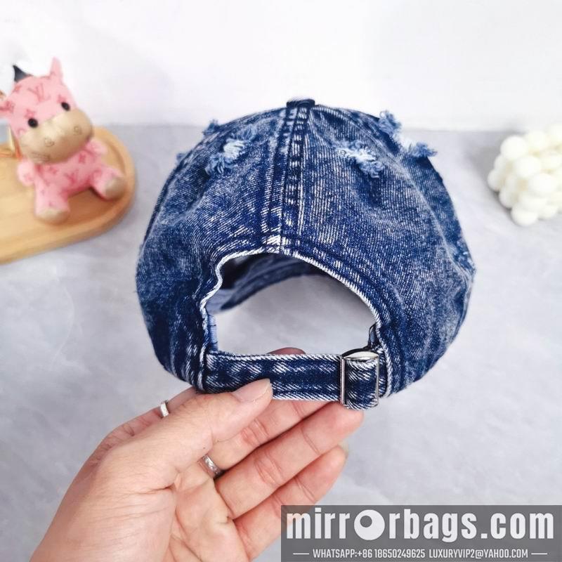 Replica Celine cap dx16