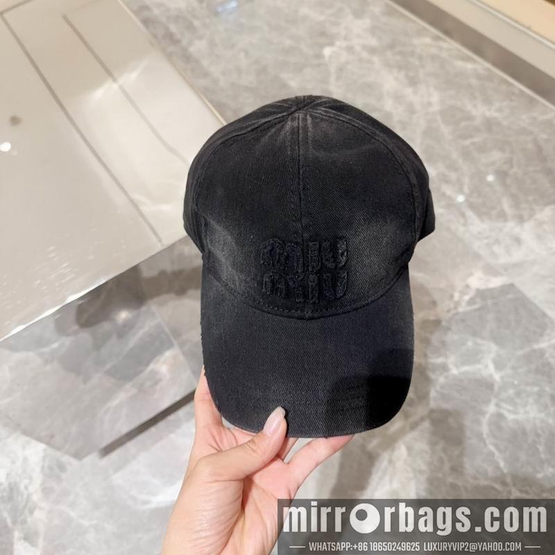 Replica Miumiu cap dx67