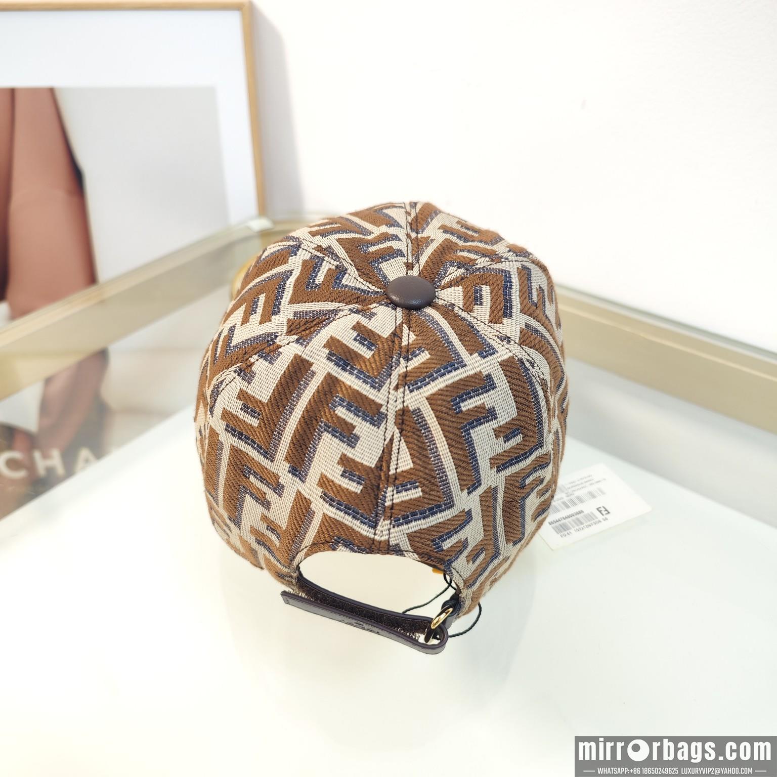 Replica Fendi cap dx90