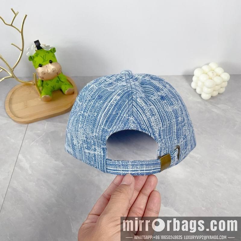 Replica Loewe cap dx27