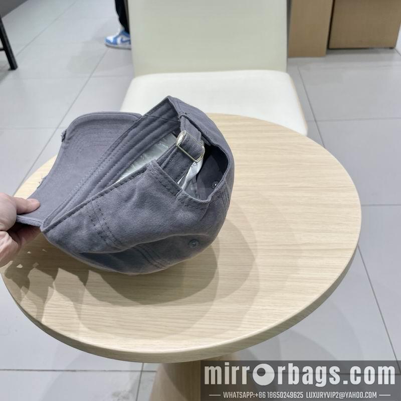 Replica LV Hat 041405