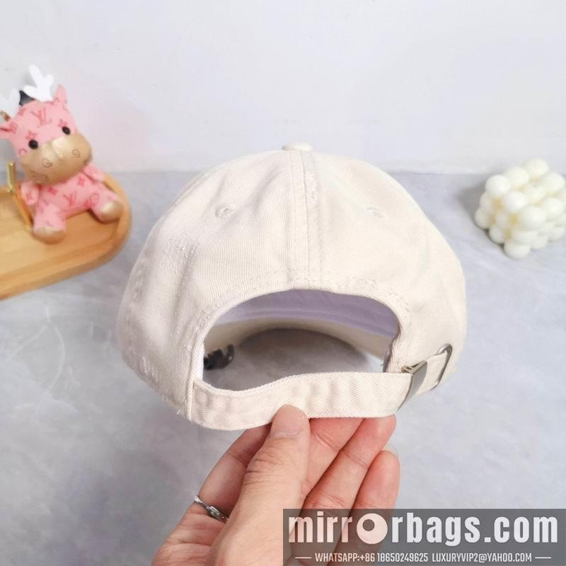 Replica Balenciaga Cap dx18