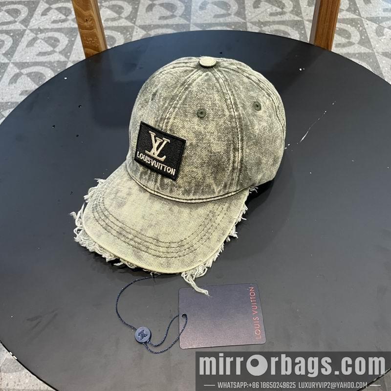 Replica LV cap 042811