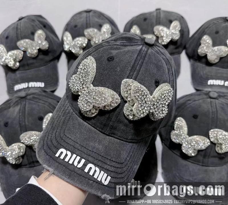 Replica Miumiu cap dx18