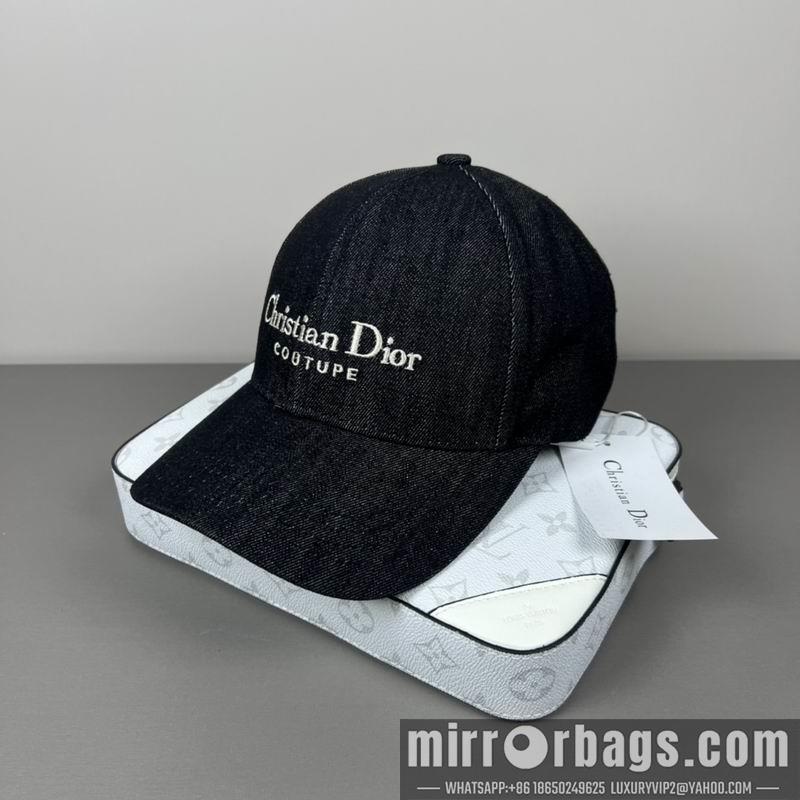 Replica Dior cap dx05