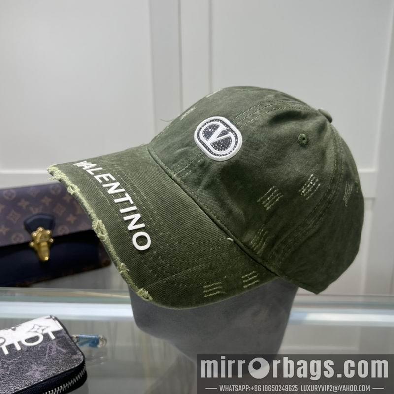 Replica Valentino Hat 042701