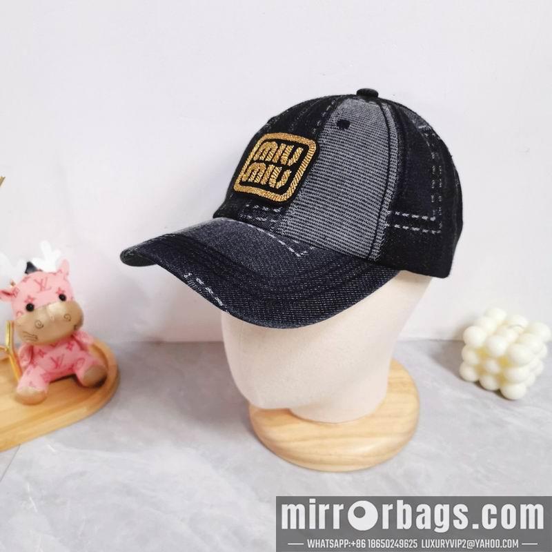 Replica Miumiu cap dx27