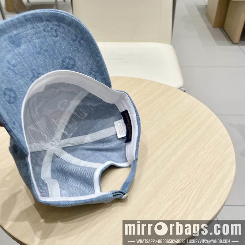 Replica LV Hat 041409