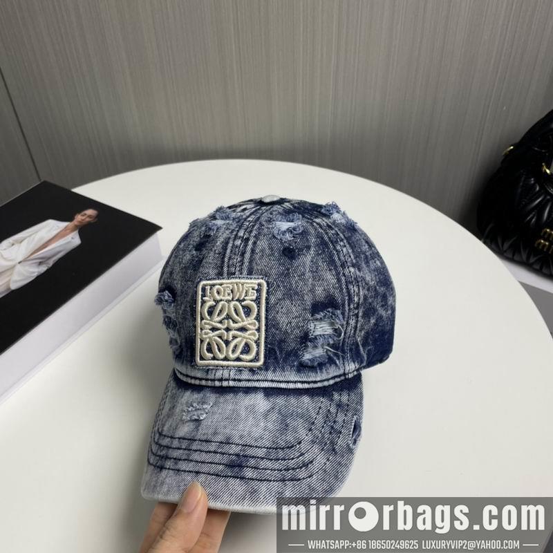 Replica Loewe cap dx50