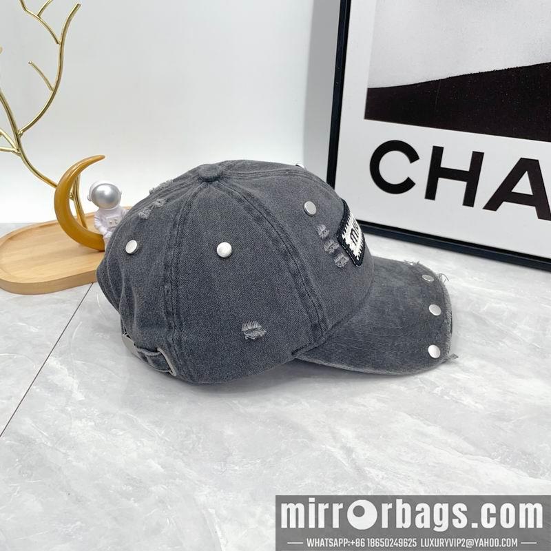 Replica Miumiu cap dx22