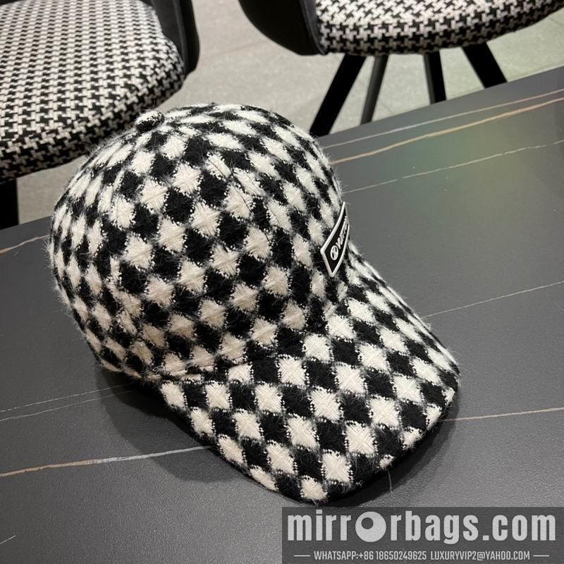 Replica LV cap 122804