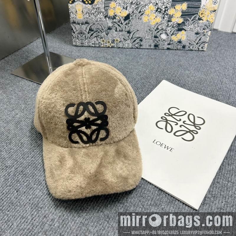 Replica Loewe cap dx32