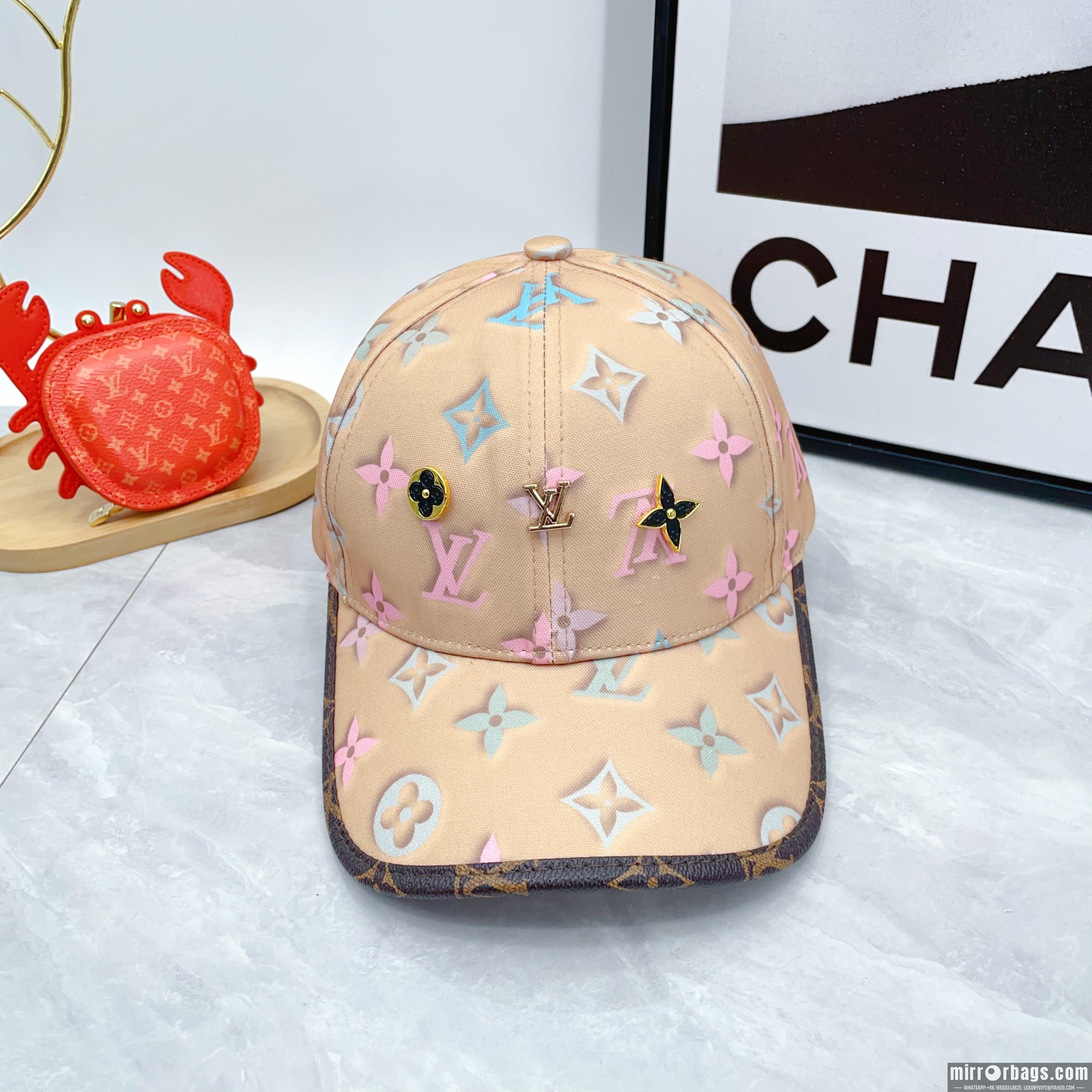 Replica LV cap dx03