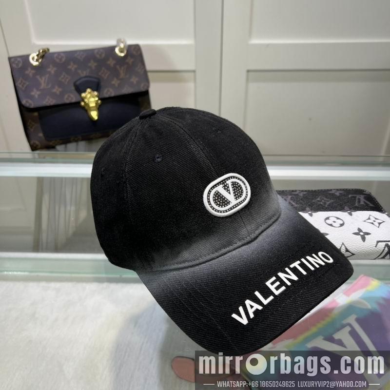 Replica Valentino Hat dx02