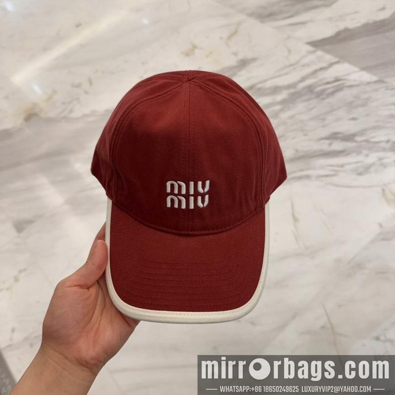 Replica Miumiu Cap dx36