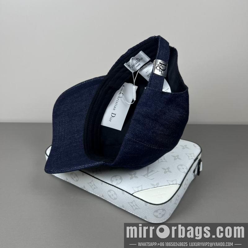 Replica Dior cap dx05