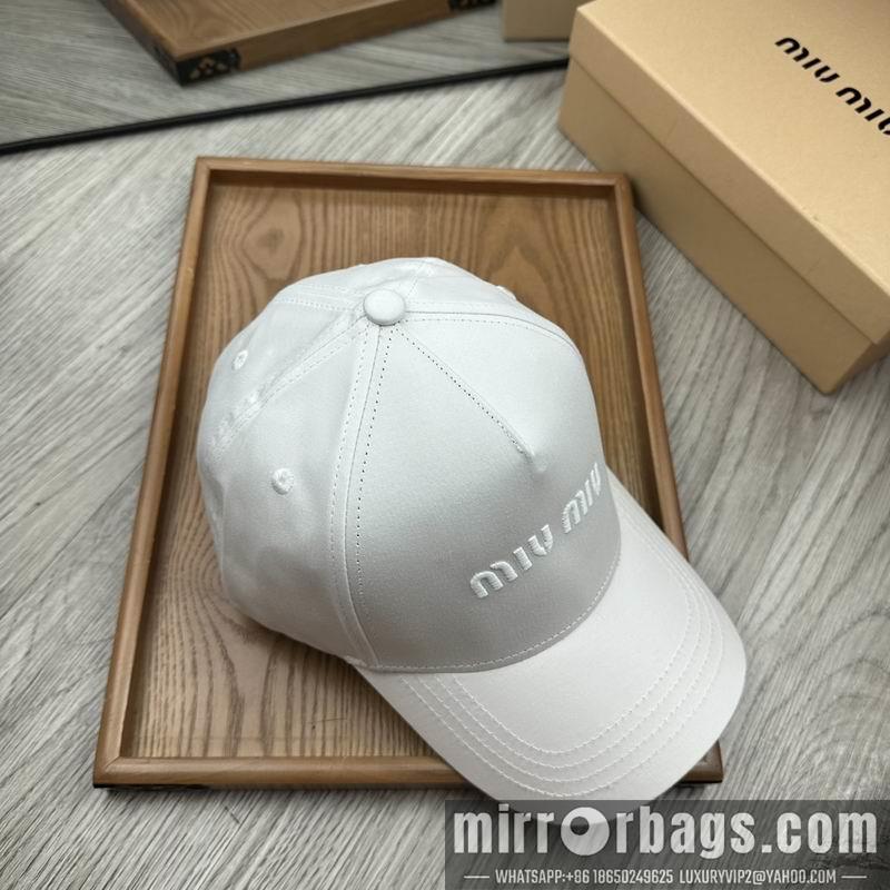 Replica Miumiu cap dx60
