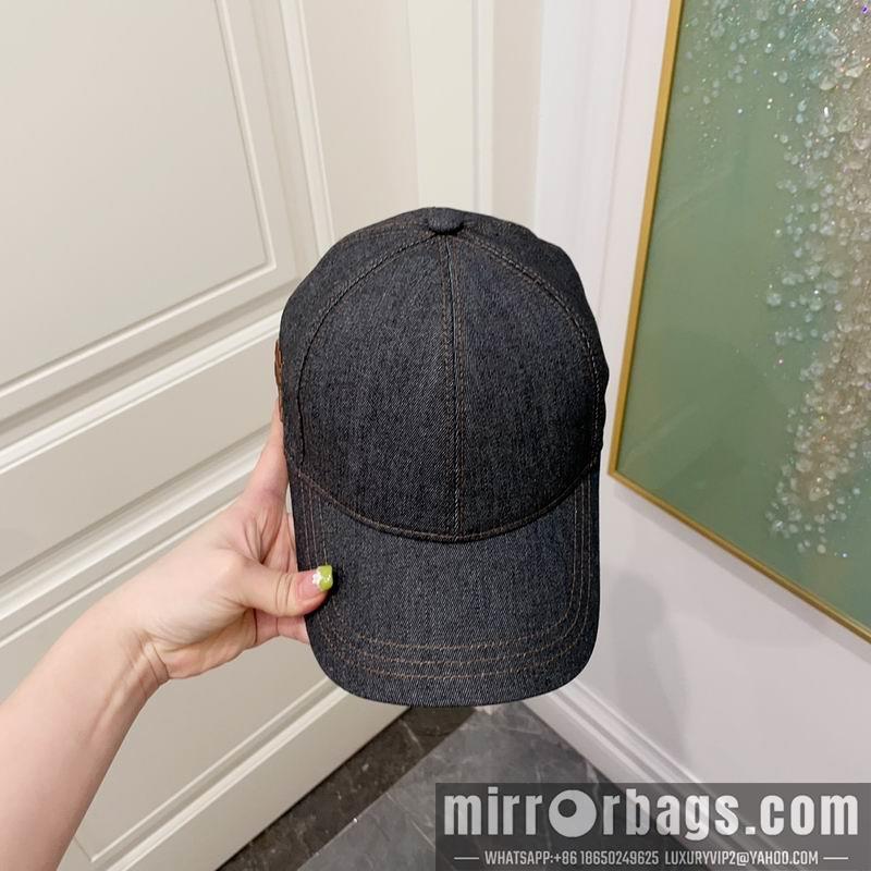Replica Miumiu Hat dx36