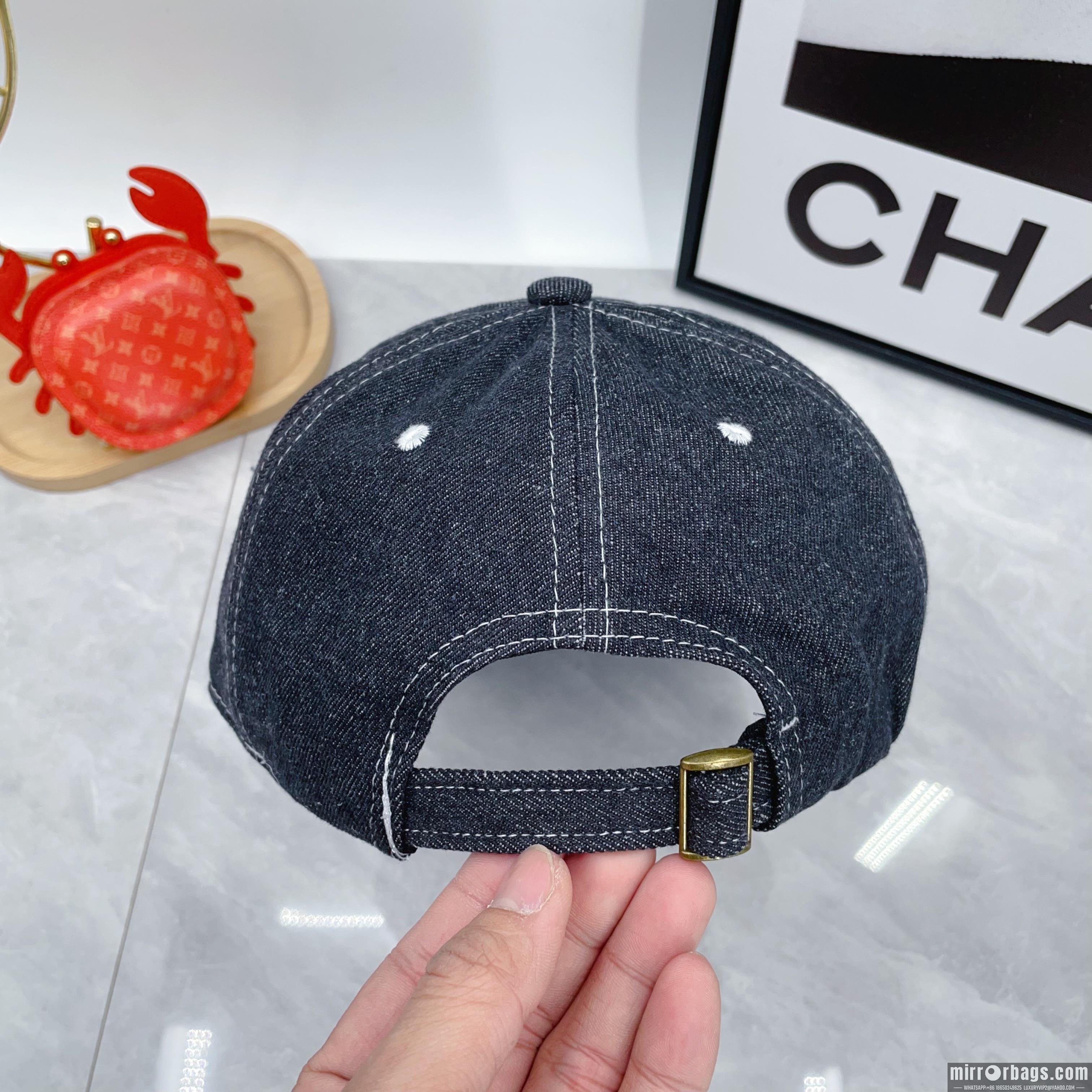 Replica Chanel cap dx01