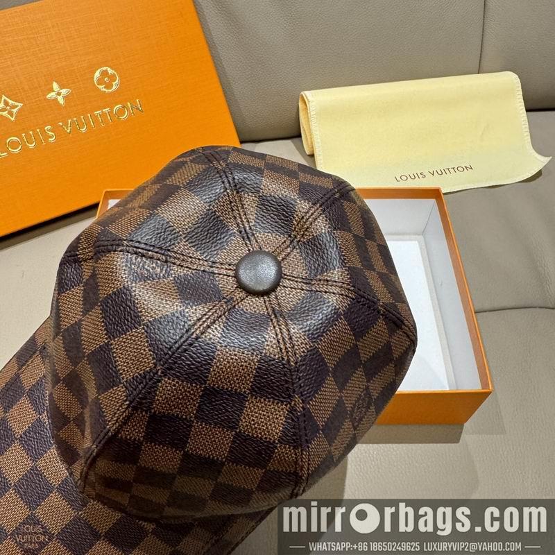 Replica LV cap 091403