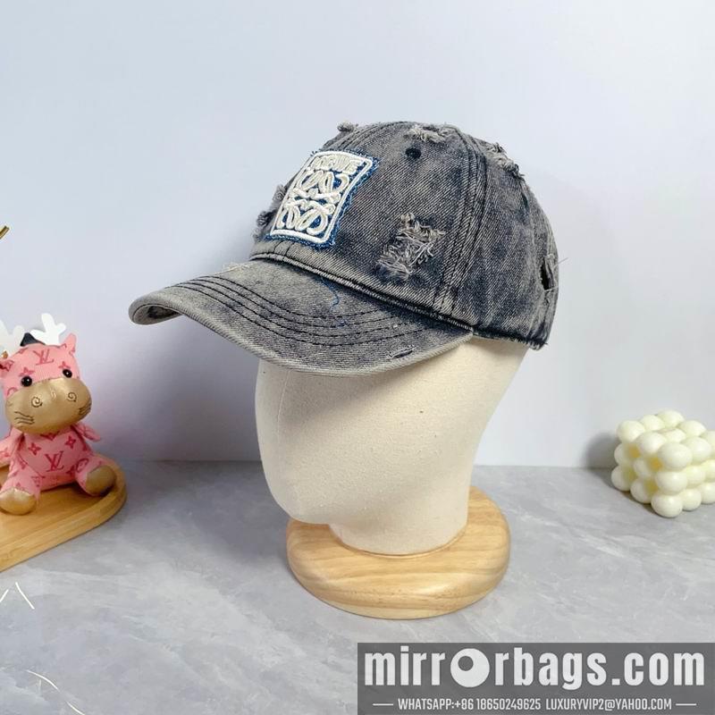 Replica Loewe cap dx12