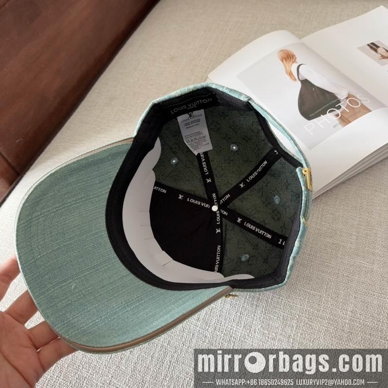 Replica LV Hat 021102