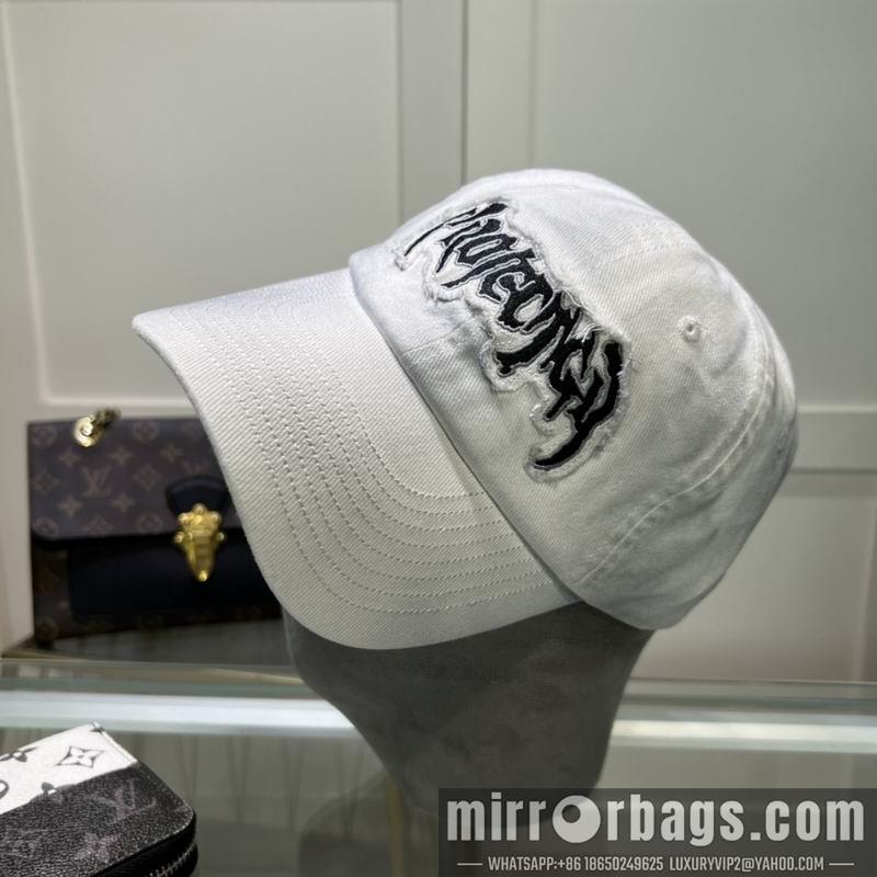 Replica Other cap dx06