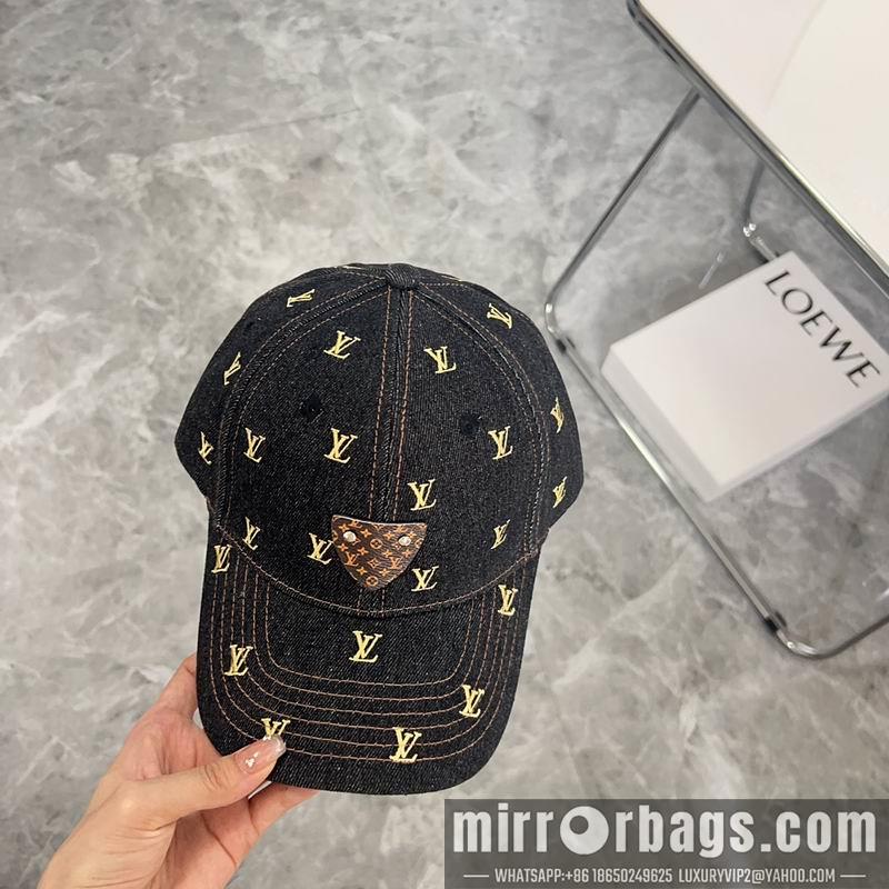 Replica LV cap 082605