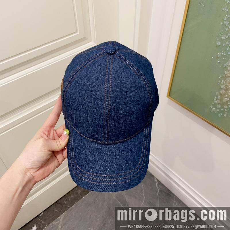 Replica Miumiu Hat dx36