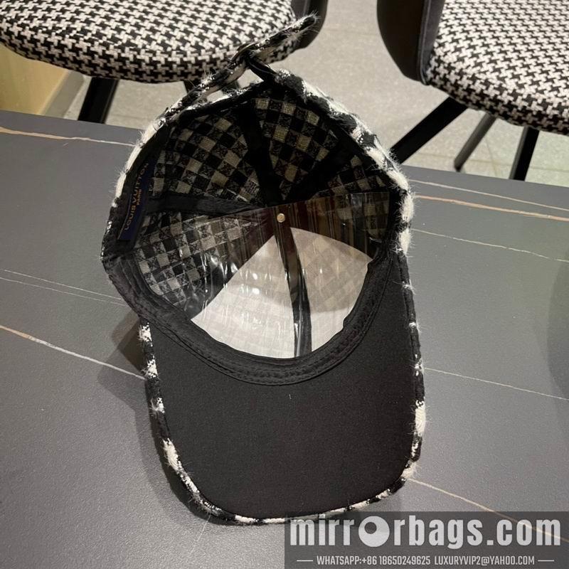 Replica LV cap 122804