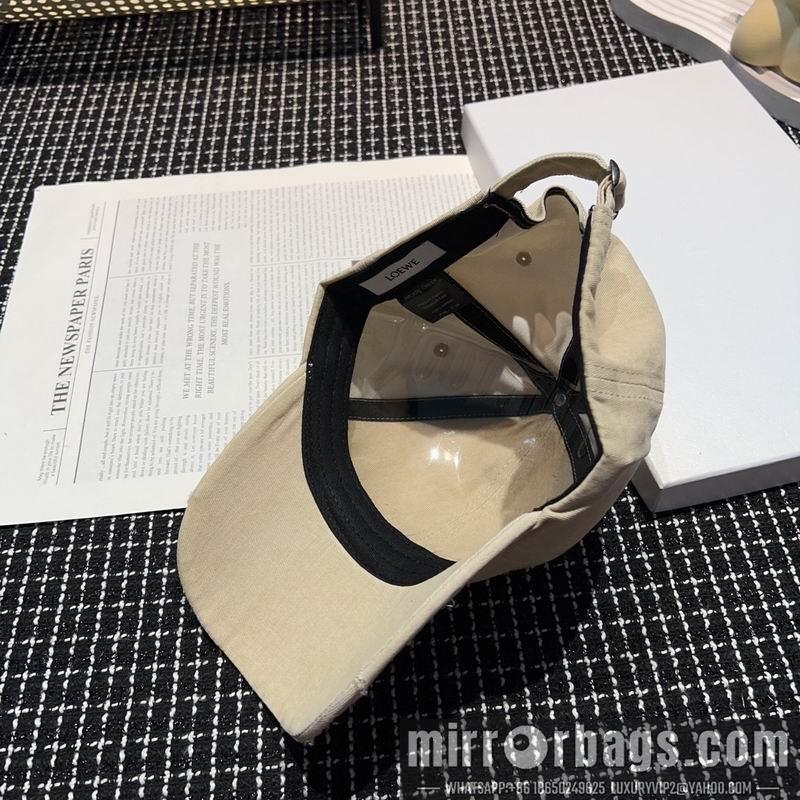 Replica Loewe cap dx08