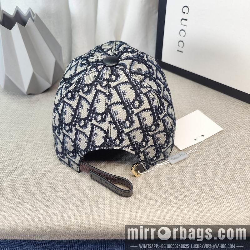 Replica Dior cap dx30