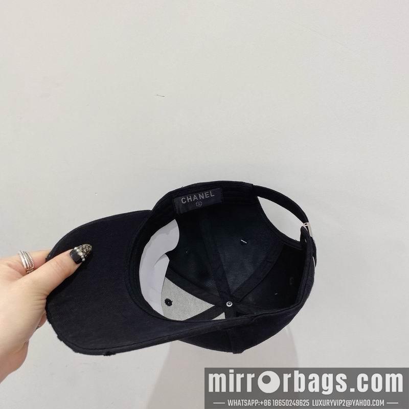 Replica Chanel cap 083001