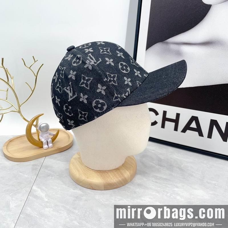 Replica LV cap dx55