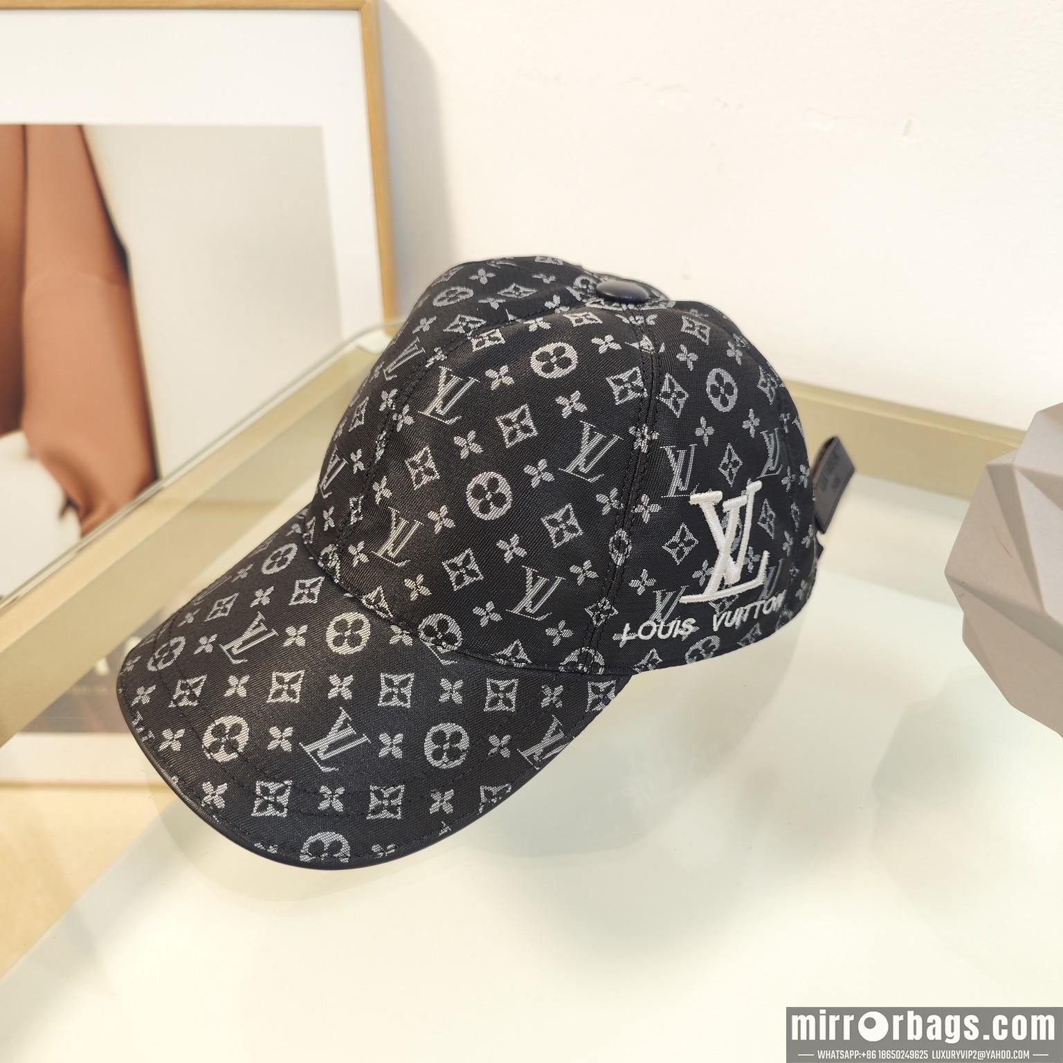 Replica LV cap dx120