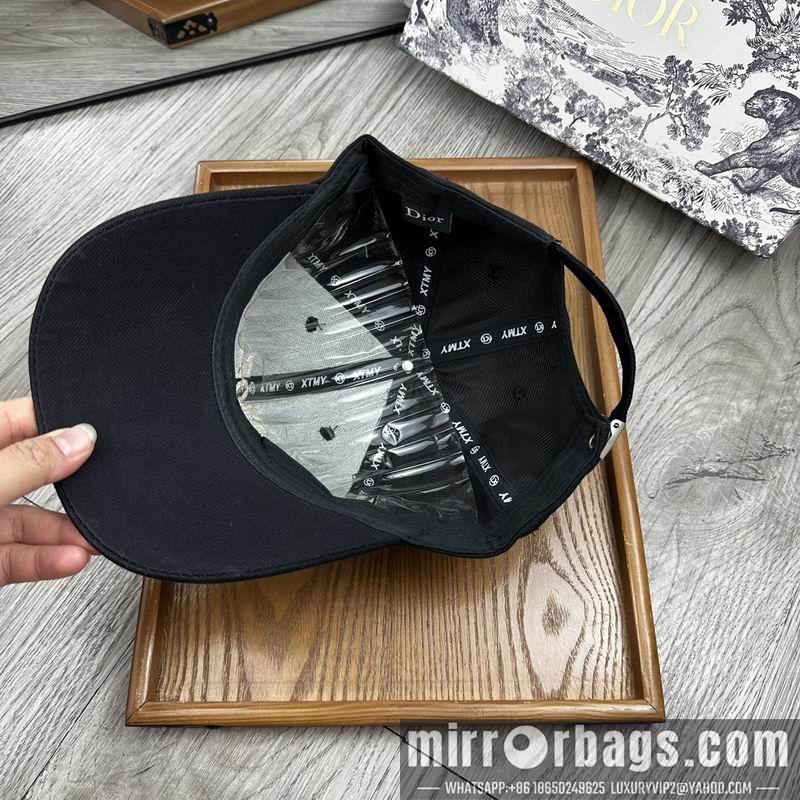 Replica Dior cap dx11