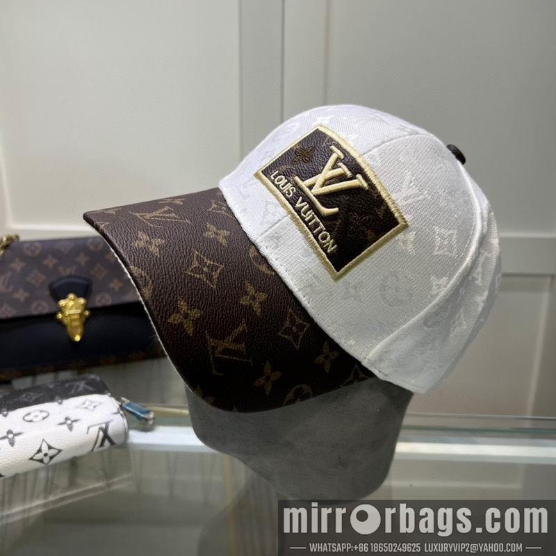 Replica LV cap dx23