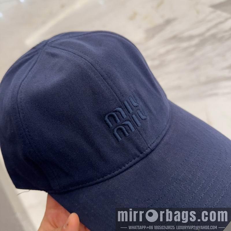 Replica Miumiu Cap dx35