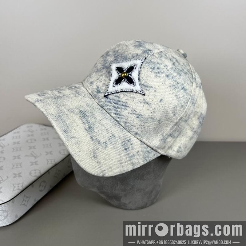 Replica LV cap dx17