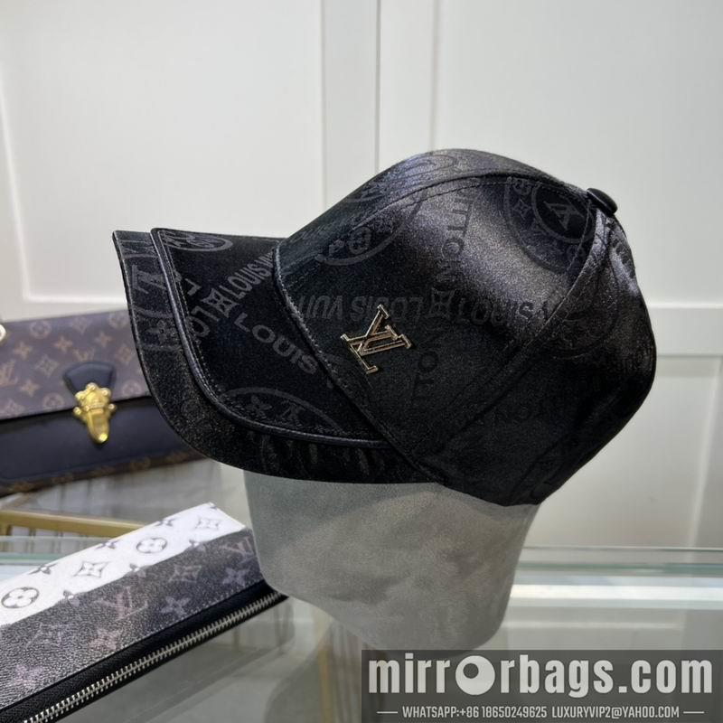 Replica LV cap dx117