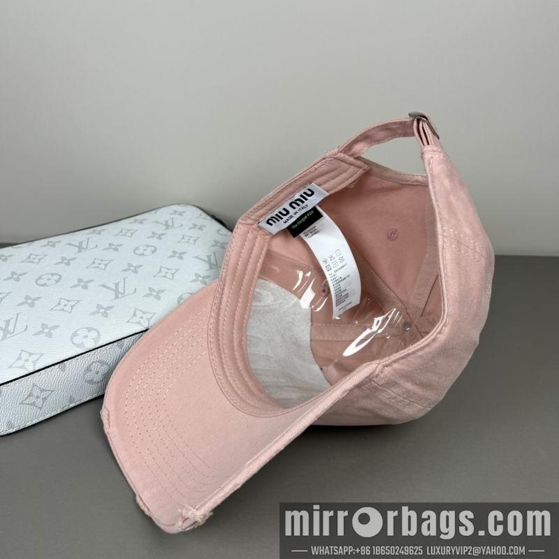 Replica Miumiu cap dx44