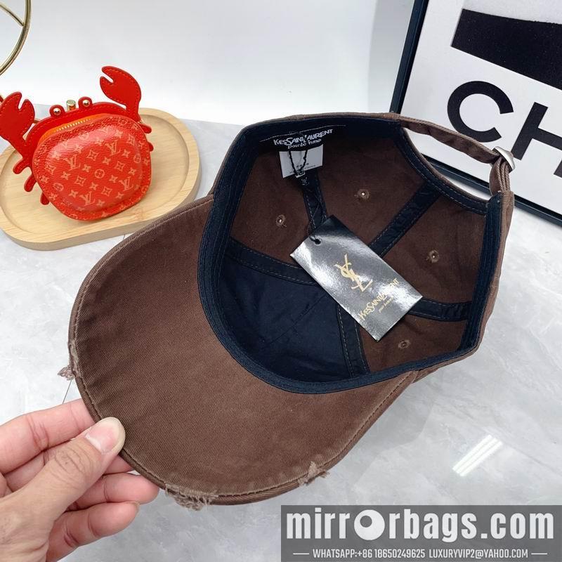 Replica YSL cap dx32