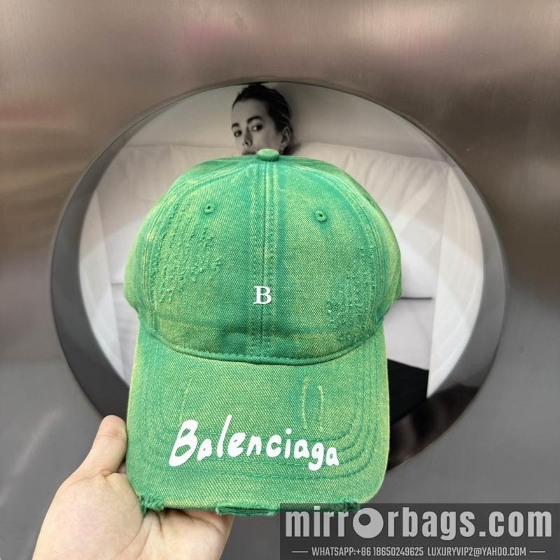 Replica Balenciaga Cap hm40