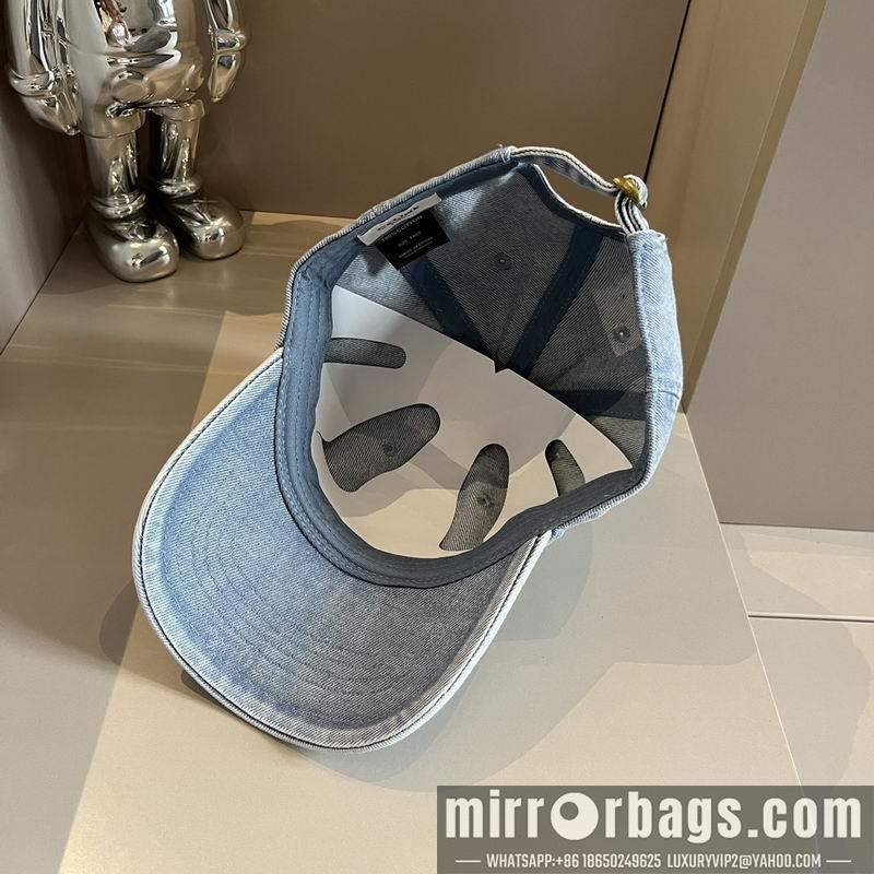 Replica Celine Cap dx37