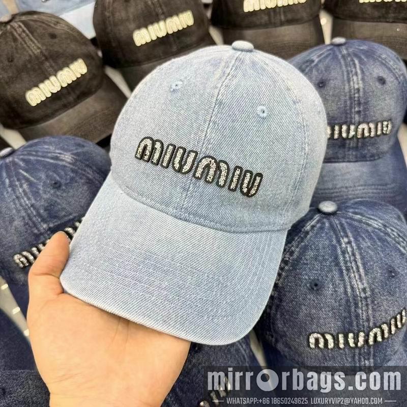 Replica Miumiu cap dx23