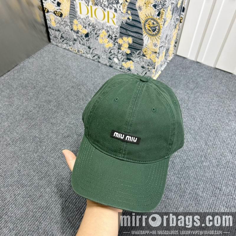 Replica Miumiu cap dx70